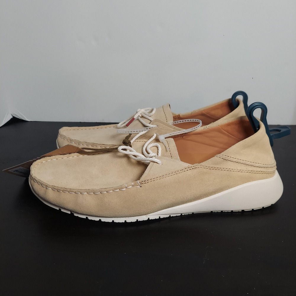 OluKai Ka'a Driver Shoes Mens Size 10 Golden Sand Leather Moccasin Casual‎ EU 43